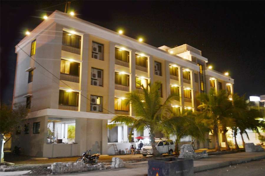 Hotel Sai Smaran Shirdi Extérieur photo