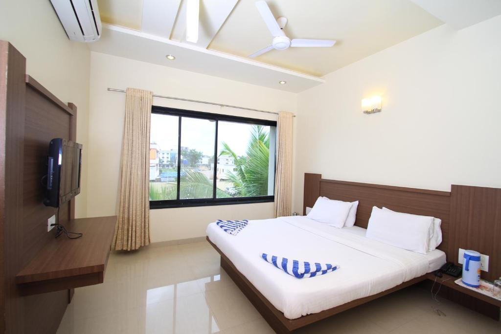 Hotel Sai Smaran Shirdi Chambre photo