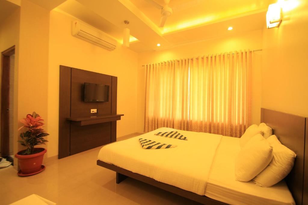 Hotel Sai Smaran Shirdi Chambre photo