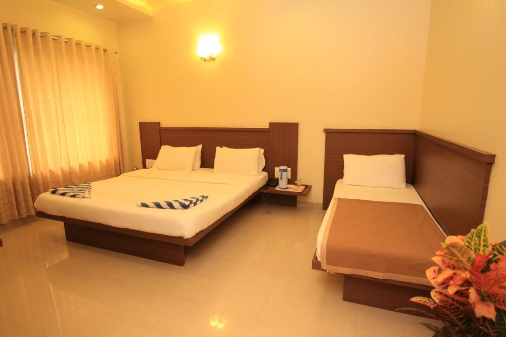 Hotel Sai Smaran Shirdi Chambre photo