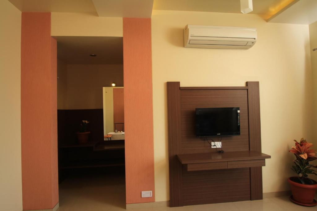 Hotel Sai Smaran Shirdi Chambre photo